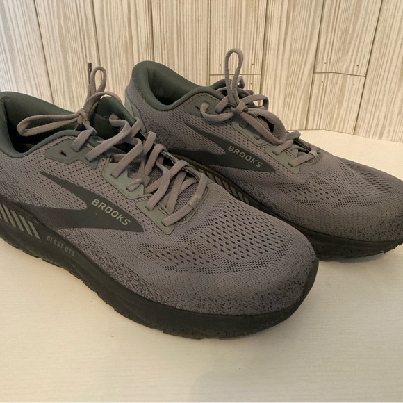 Brooks Other - Gray Men’s Athletic Brooks Sneakers Size 14